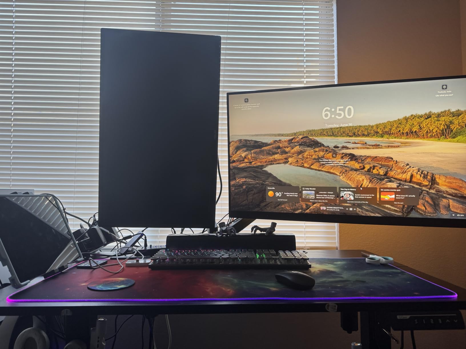 WALI Adjustable Dual Monitor Arm for 13-32 inch Screens, 22 lbs per Arm customer photo 2