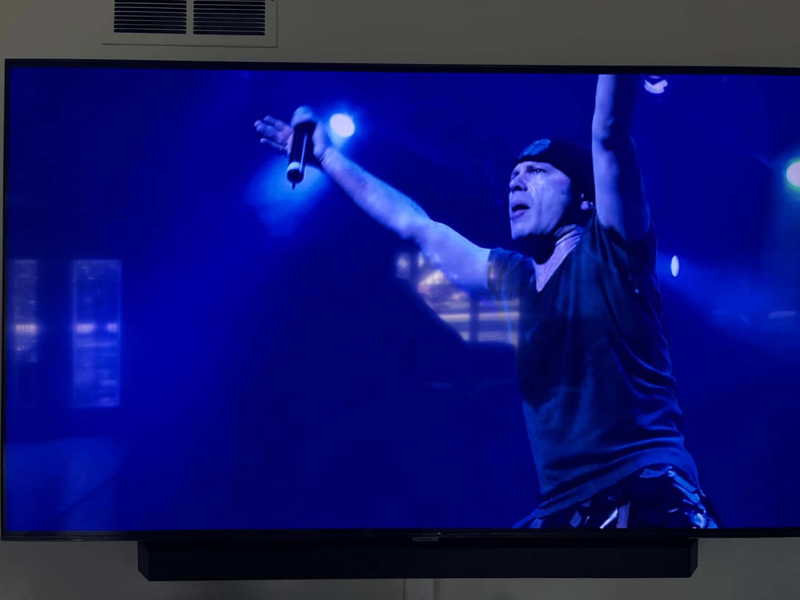 Samsung 5.1 Channel Sound Bar with Wireless Subwoofer Q-Symphony & Dolby Atmos Audio - HW-Q65C/ZA (Renewed) customer photo 2