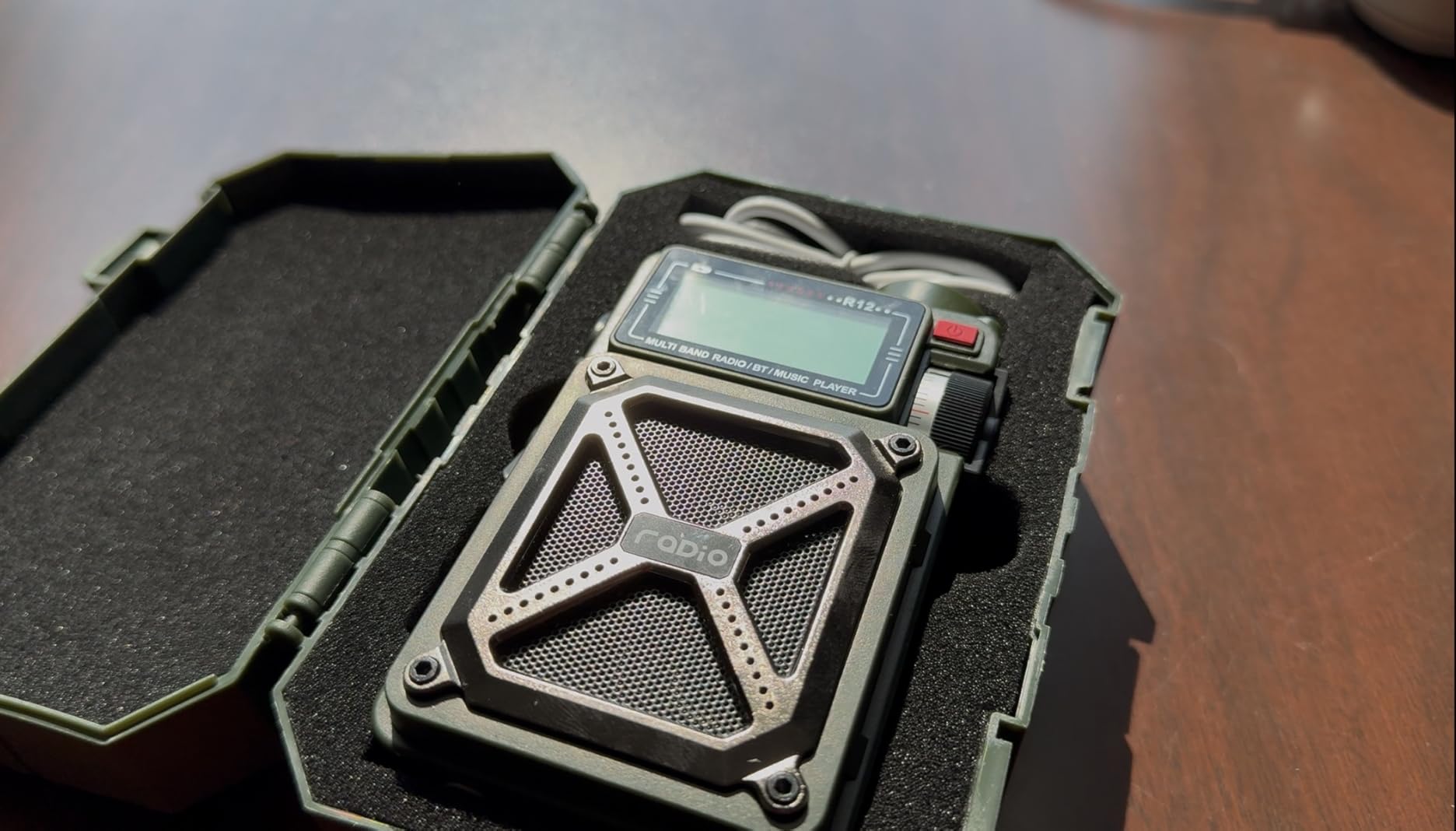 Greadio Portable Emergency Shortwave Radios, AM FM NOAA Weather Radio customer photo 1