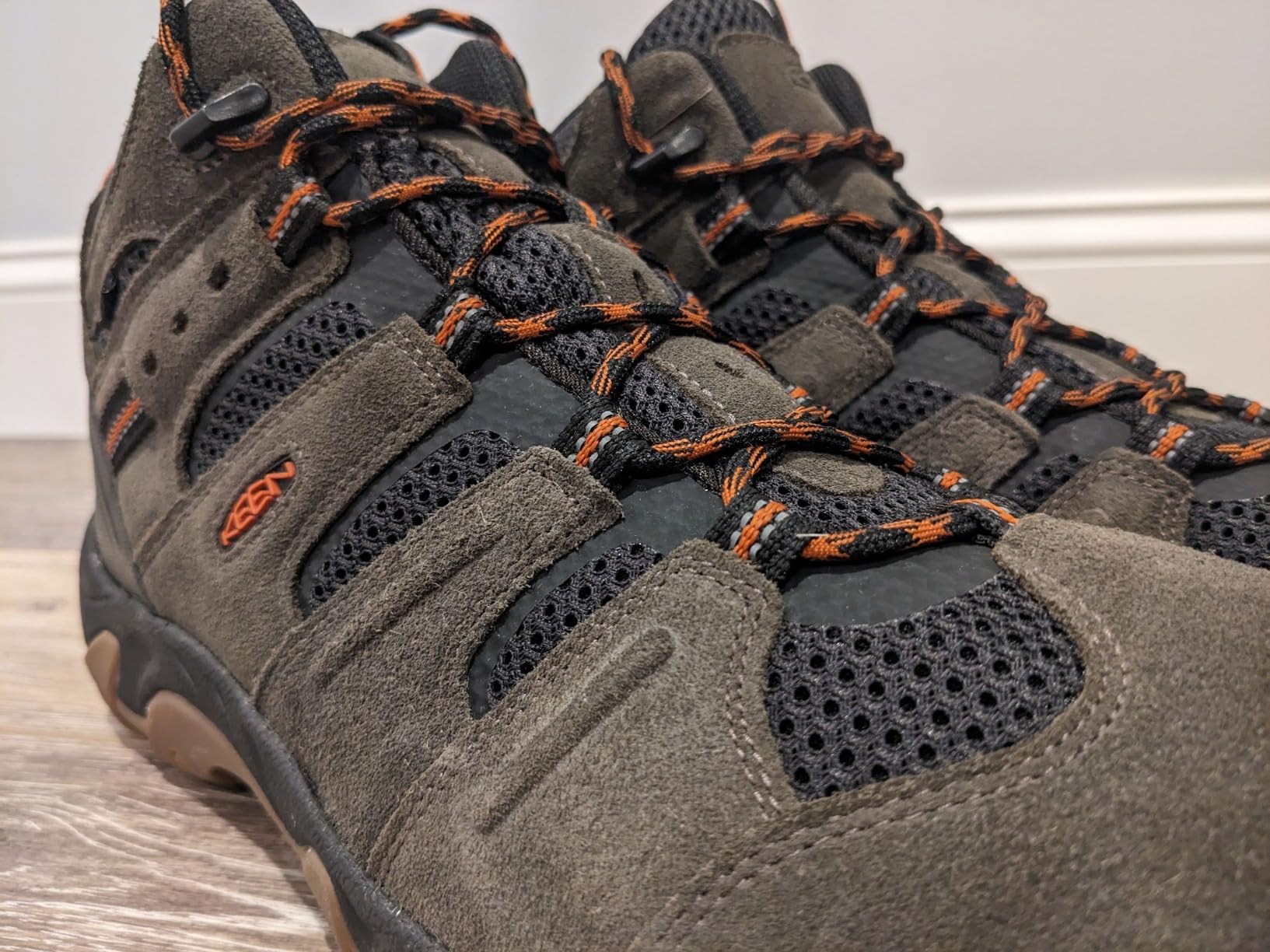 KEEN Men's Headout Mid Height Waterproof All Terrain customer photo 1