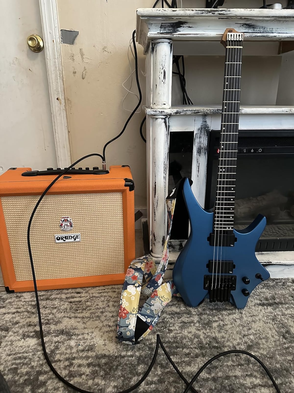The NEXT HN5 Headless Electric Guitar (Electric Blue) customer photo 1