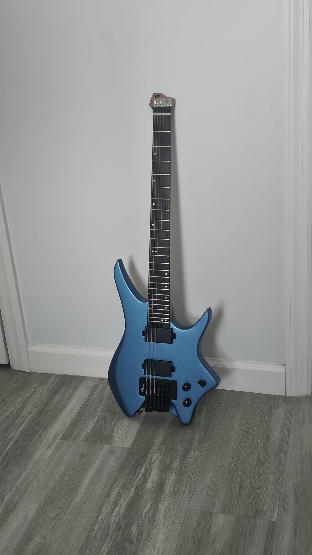 The NEXT HN5 Headless Electric Guitar (Electric Blue) customer photo 2