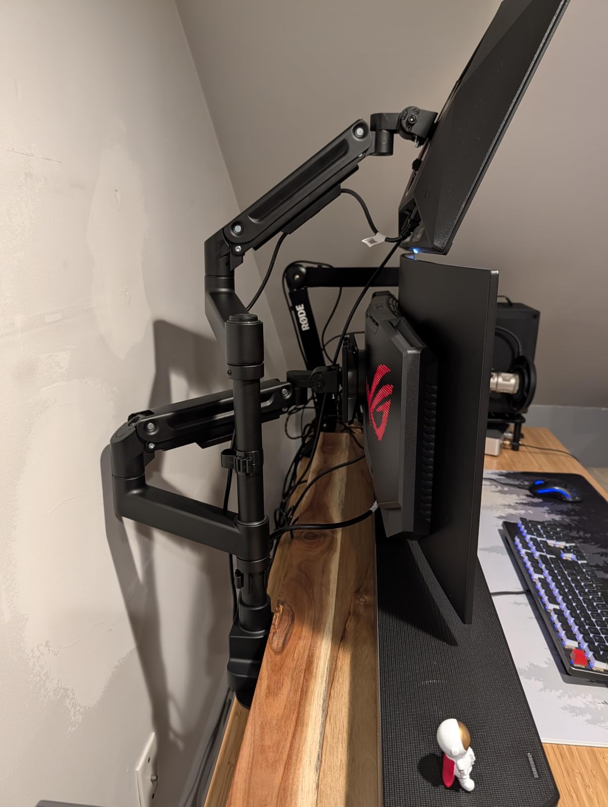 Heavy Duty Dual Monitor Arm for 17-49