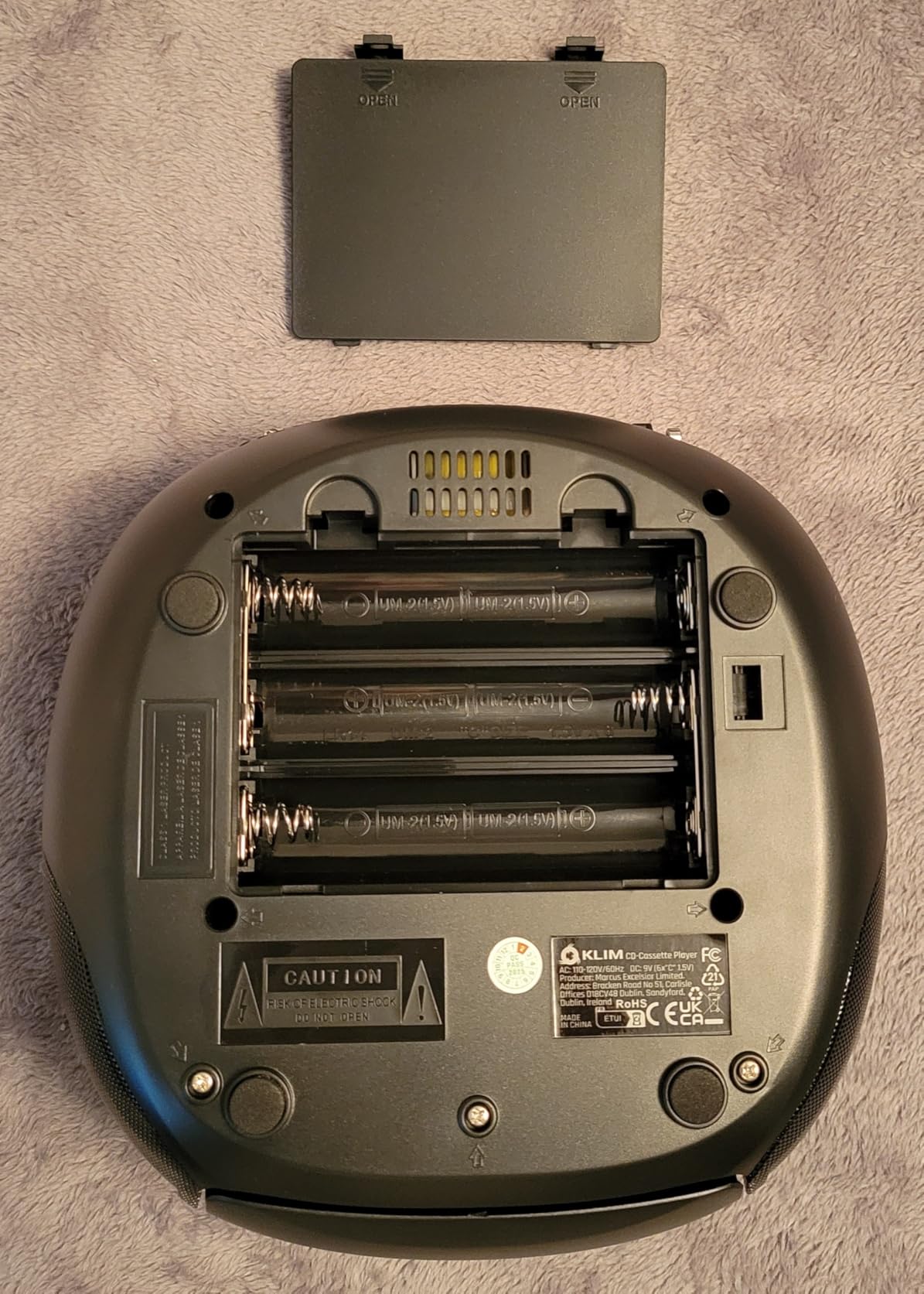 CD Cassette Player with Case, Bluetooth Boombox, AM FM Radio, USB Drive customer photo 2