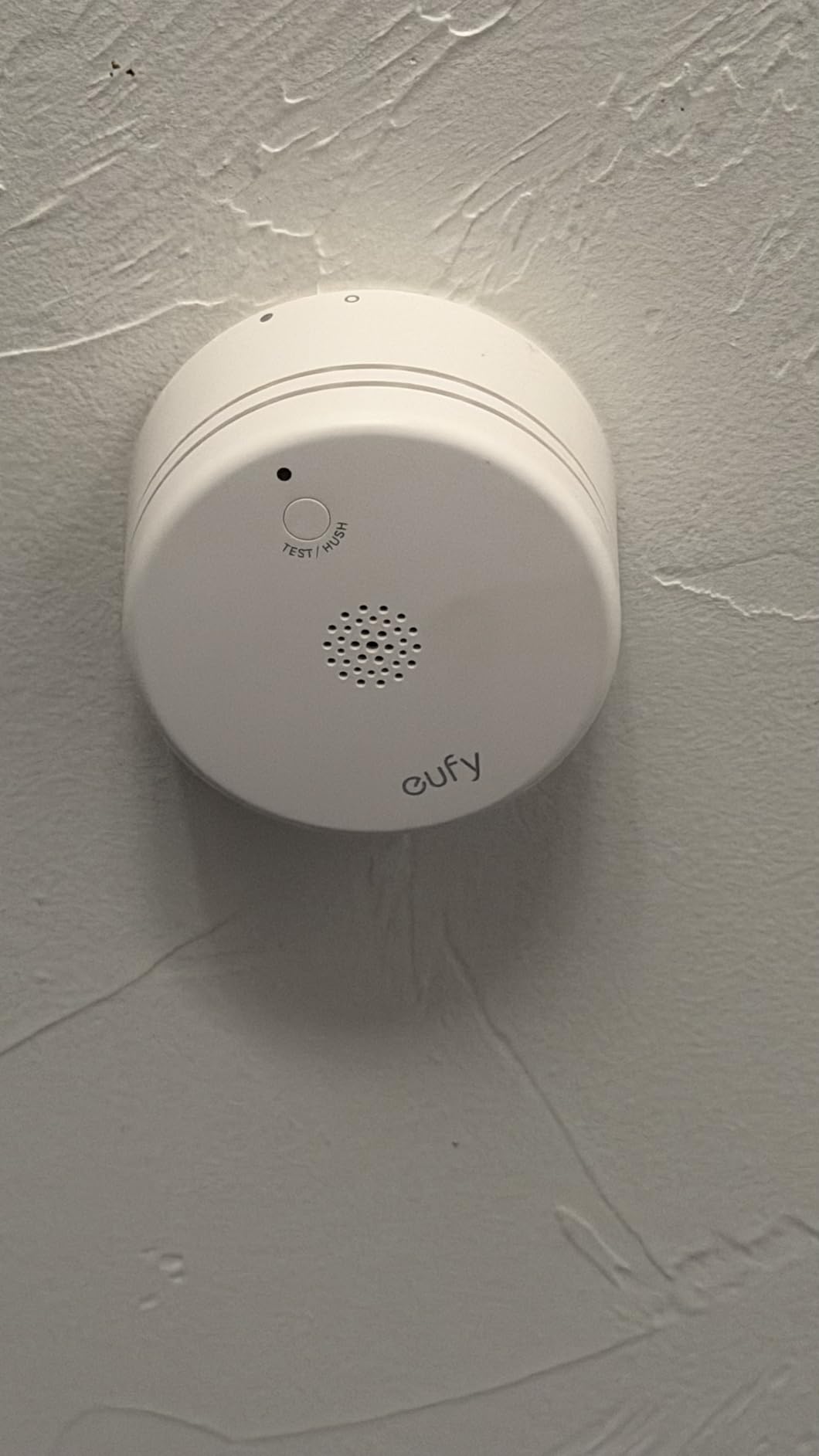 eufy Security Smoke Alarm E10, Smoke Detector, Ultra-Compact 70 mm Design customer photo 2