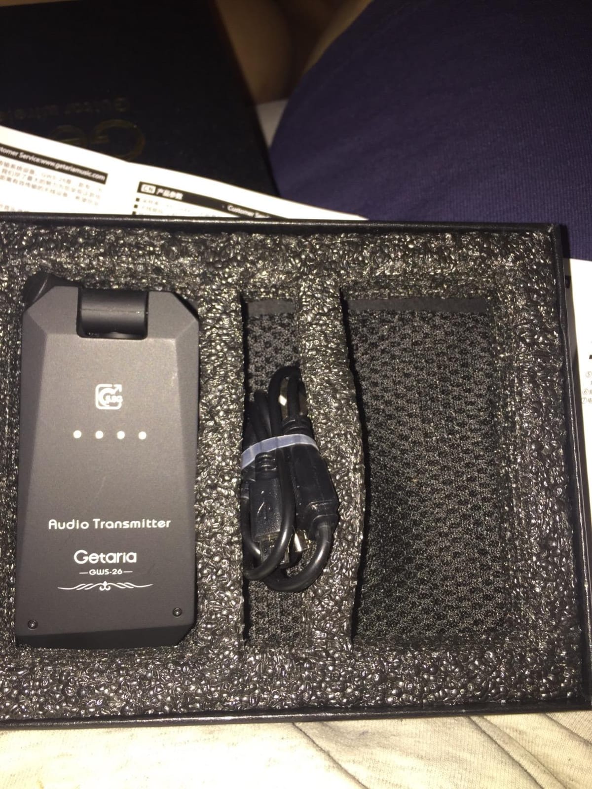 5.8Hz Guitar Wireless System Anti-Interference Instrument 4Channels Wireless Transmitter Receiver Digital Audio Cordless System Bass For Electric Guitars Bass GWS-26-TYPE C Charge customer photo 1