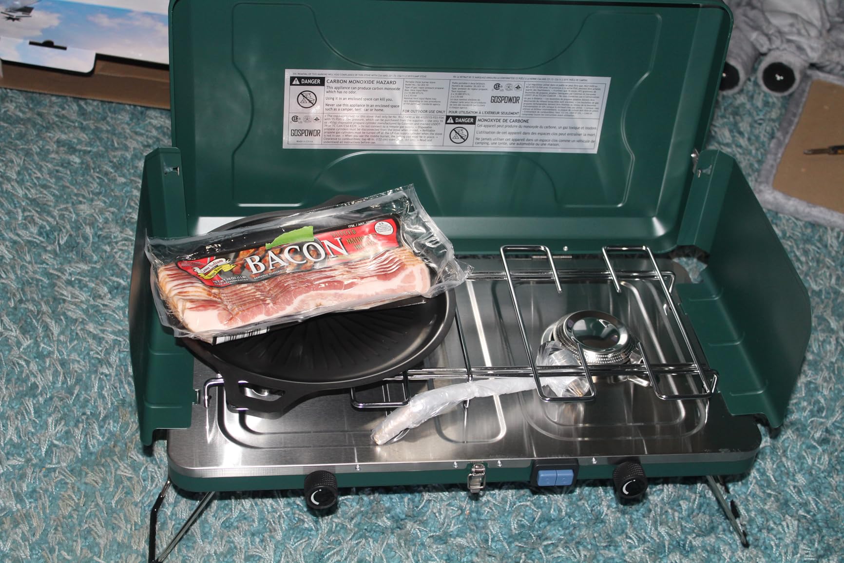 2-Burner Propane Stove, Portable Camping Cooktop with 2 Adjustable Burner and Wind Guards, 20000BTU Camping Stove with Ignition & Griddle for Camping,Tailgating, BBQ, Grilling,Outdoor Gear customer photo 1