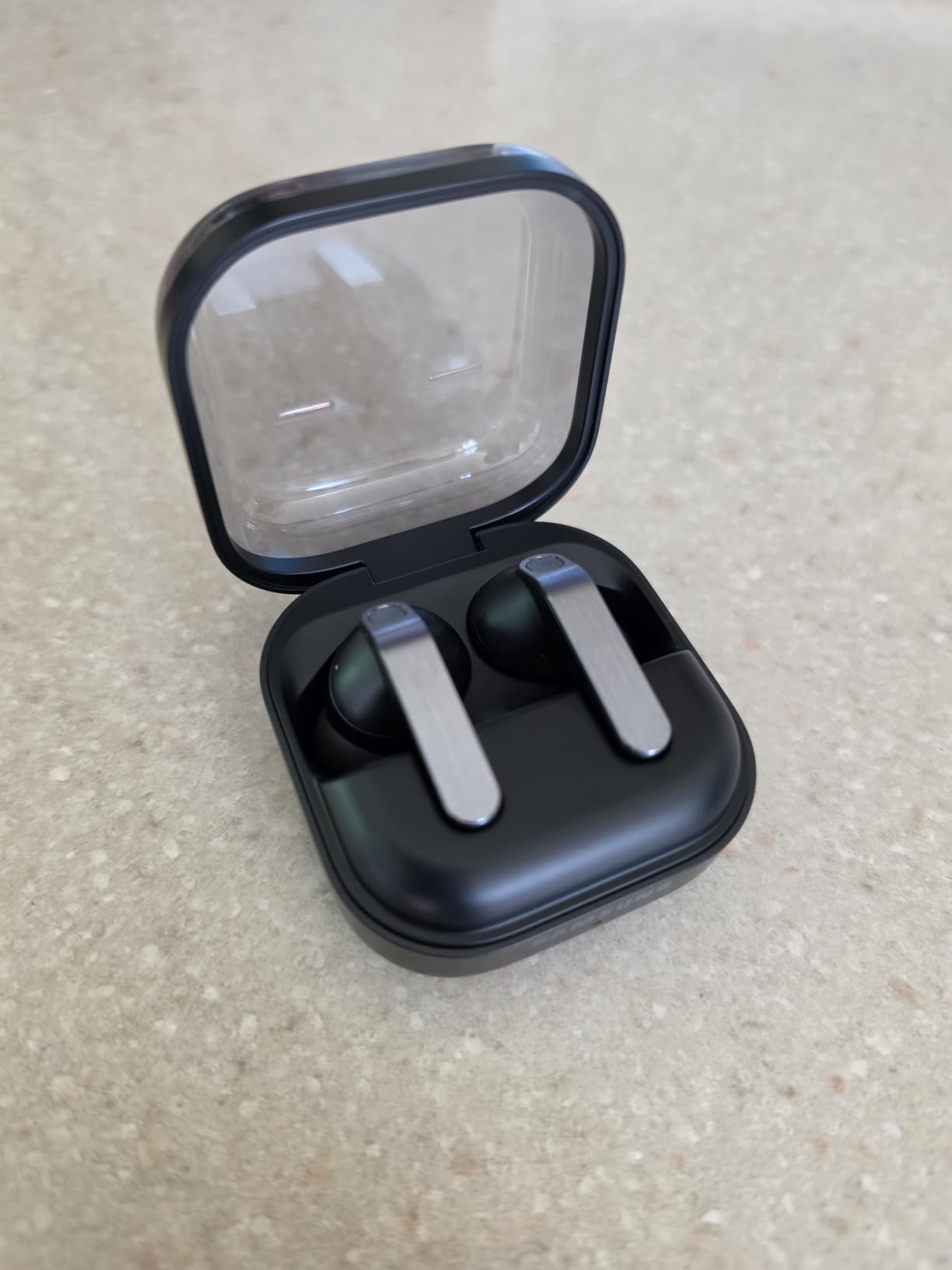Samsung Galaxy Buds 4 Pro (2026) AI True Wireless Bluetooth Earbuds, Black customer photo 1