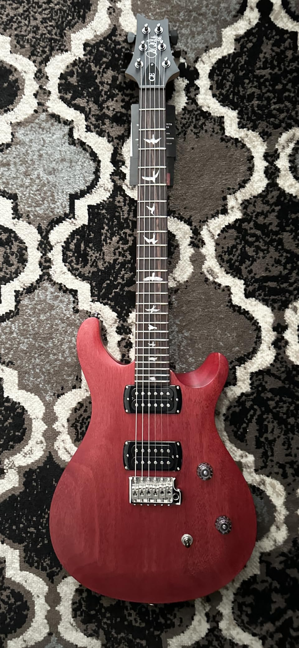 PRS SE CE24 Electric Guitar, Charcoal Burst with Gigbag customer photo 1