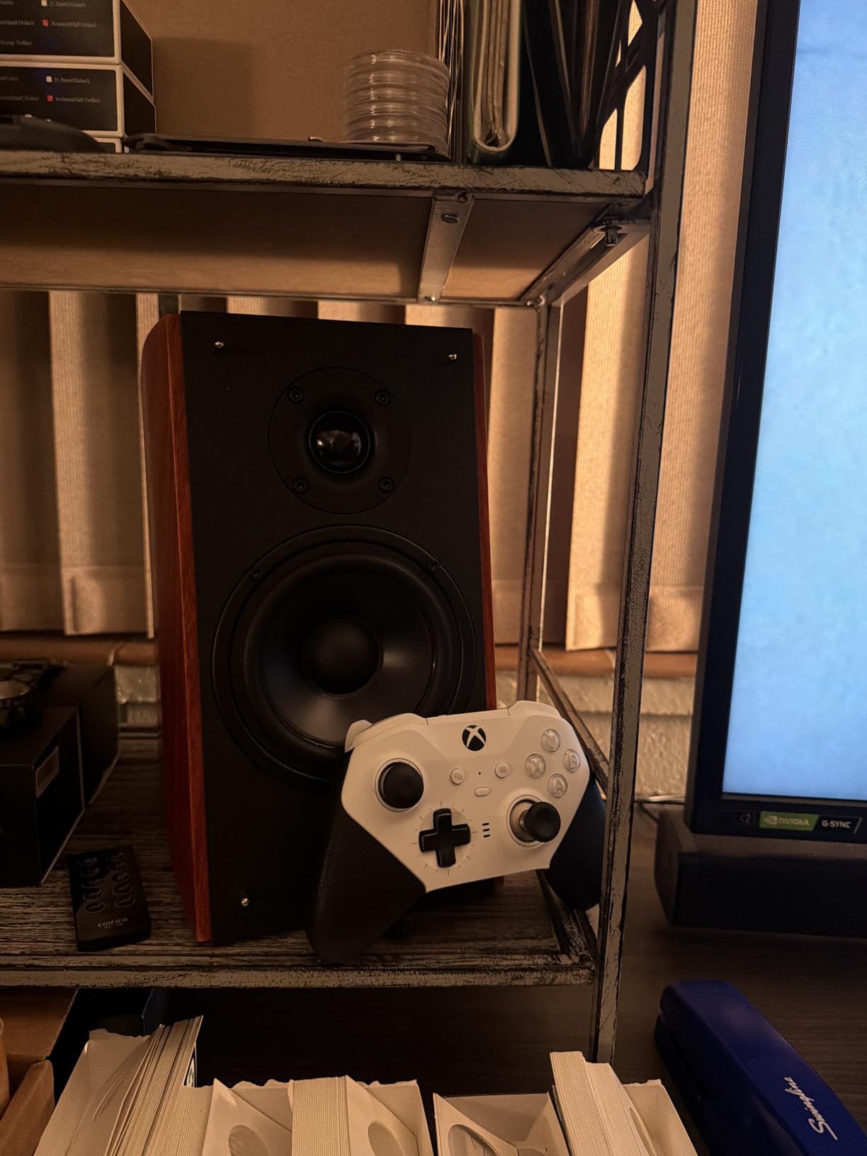 Edifier R2000DB Powered Bluetooth Bookshelf Speakers, 120W RMS, Warmoak customer photo 1