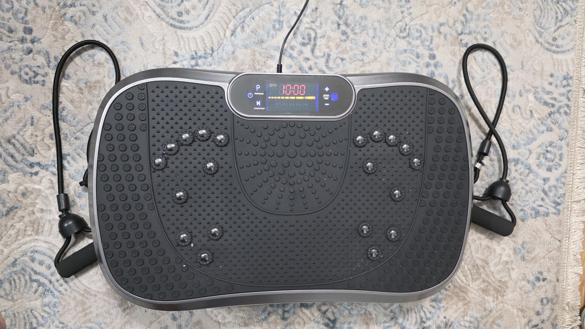 AXV Vibration Plate Exercise Machine Fitness Platform Body Vibrating Board customer photo 1