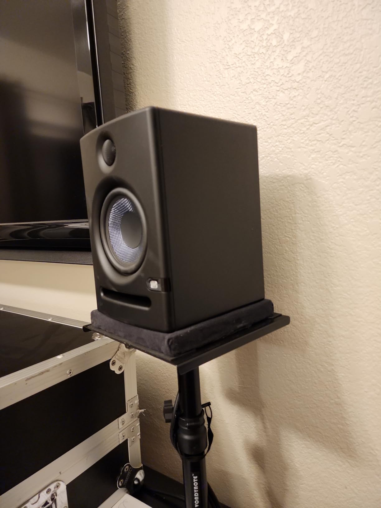 PreSonus Eris E5 Pair 2-Way 5.25” Near Field Studio Monitors customer photo 2