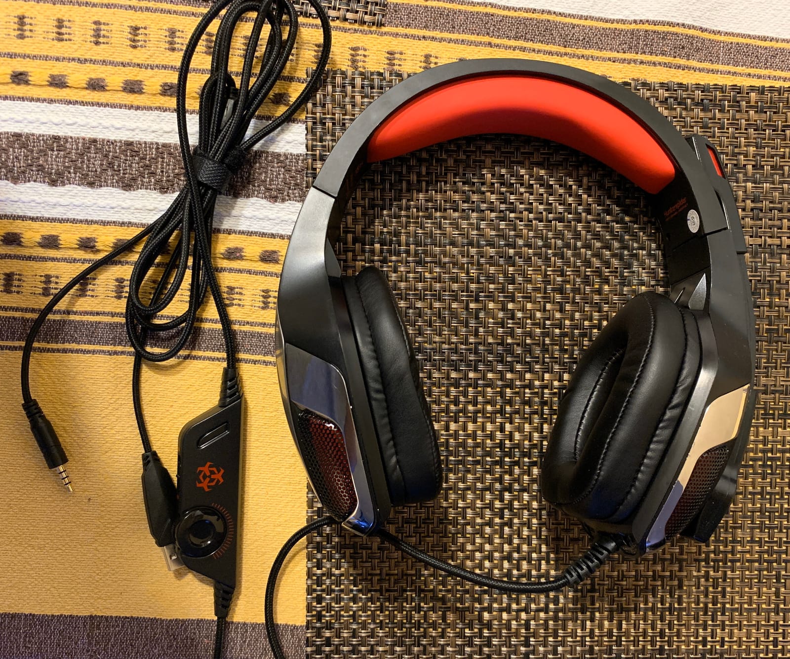 Gaming Headset for Xbox Series X|S Xbox One PS5 PS4 PC Switch Mac, Wired customer photo 1