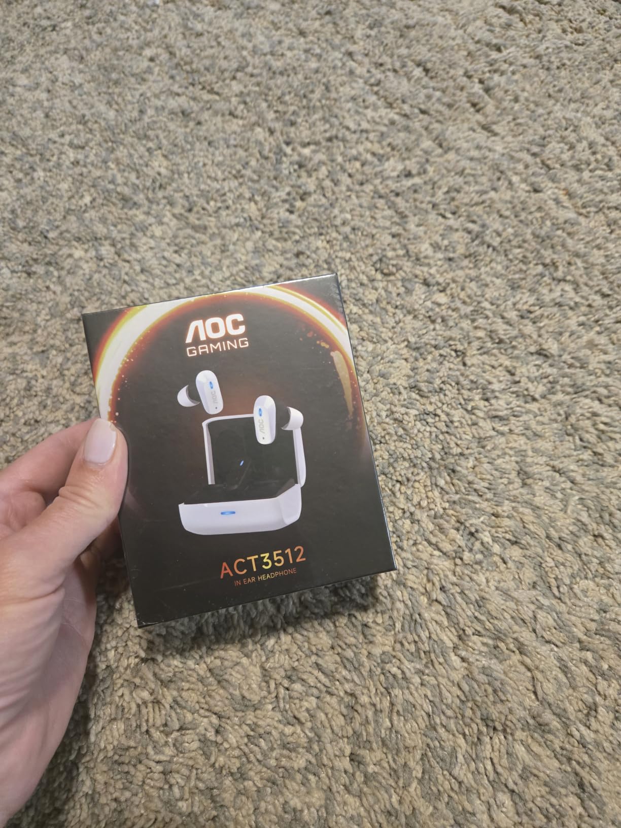 AOC Wireless Gaming Earbuds for PS5 PC Switch, 2.4GHz USB-C Dongle ACT3512 (Black) customer photo 1