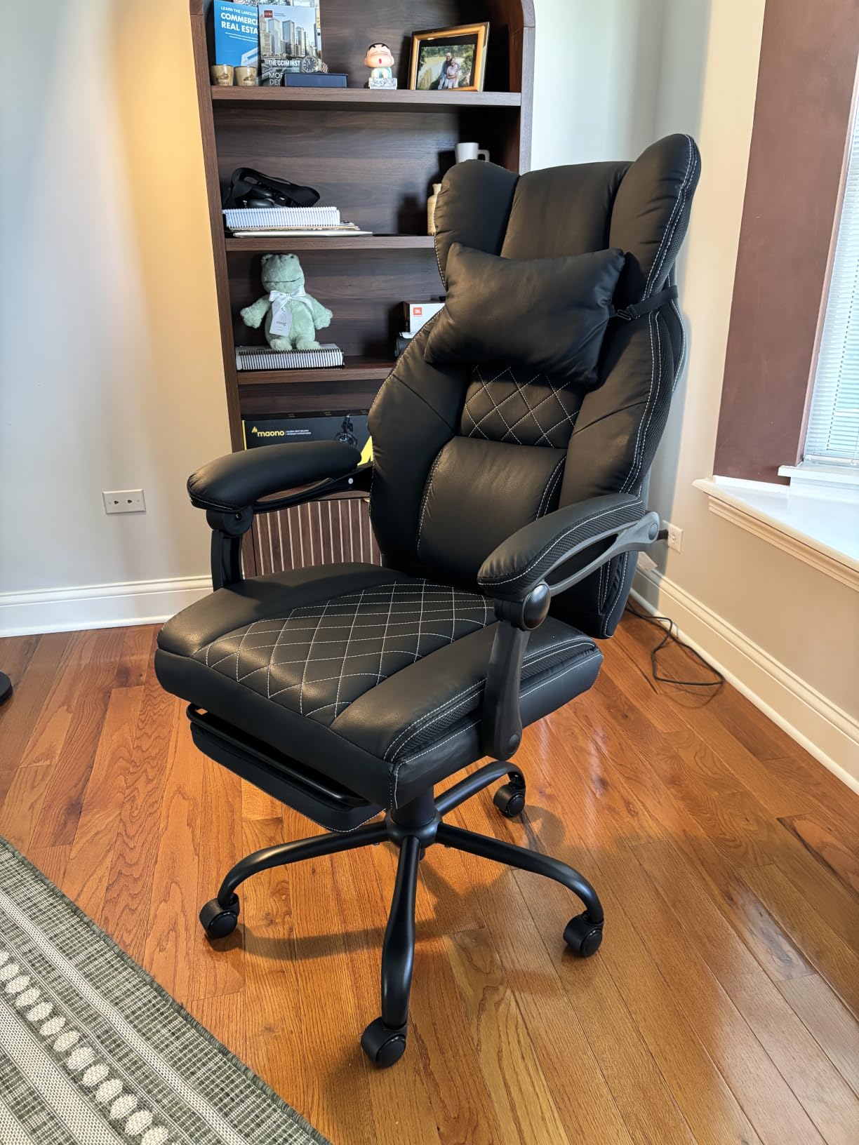 GTPLAYER Big&Tall Ergonomic Gaming Chair, Wide Spring Seat, Linkage Armrest,Earth BLK customer photo 2