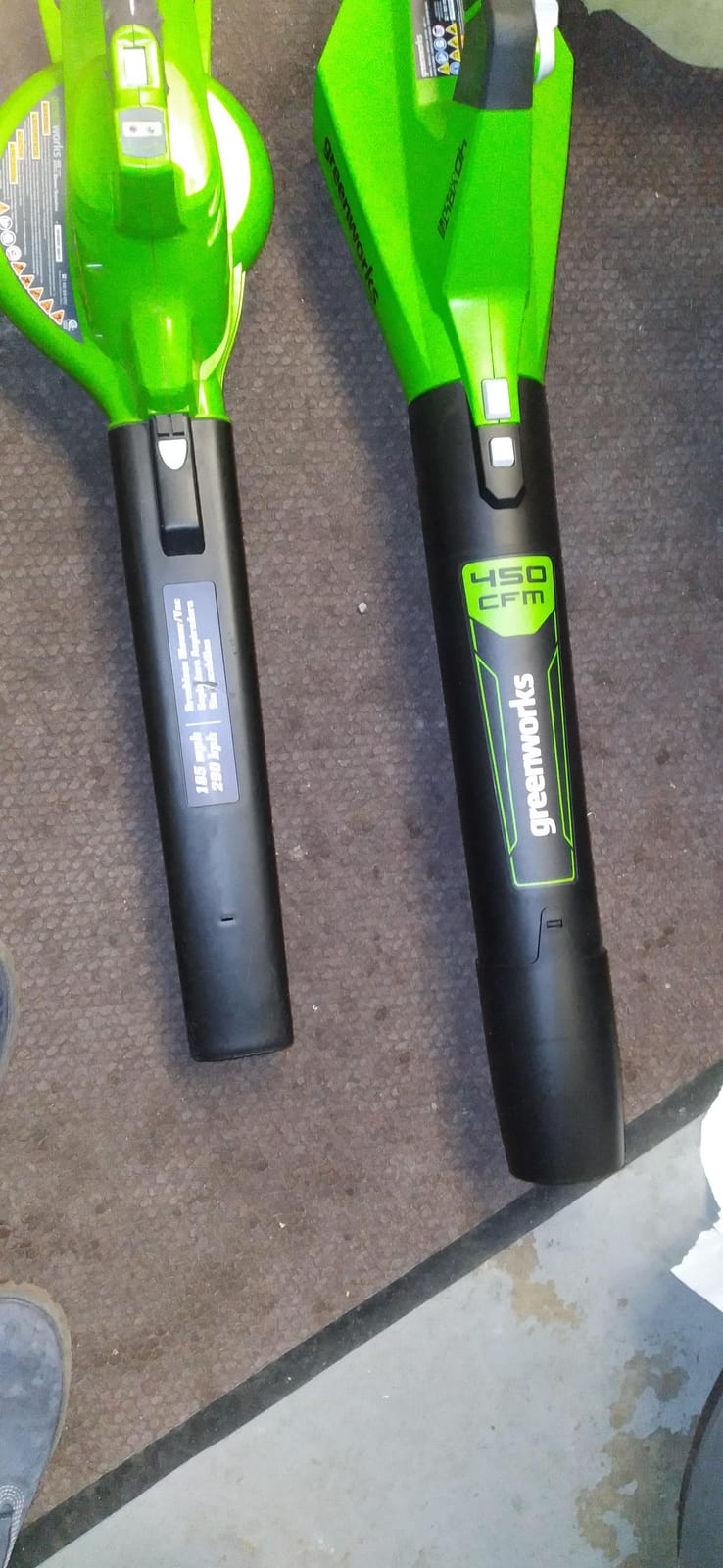Greenworks 40V Leaf Blower / Vacuum, 340 CFM, 4.0 Ah Battery and Charger customer photo 2