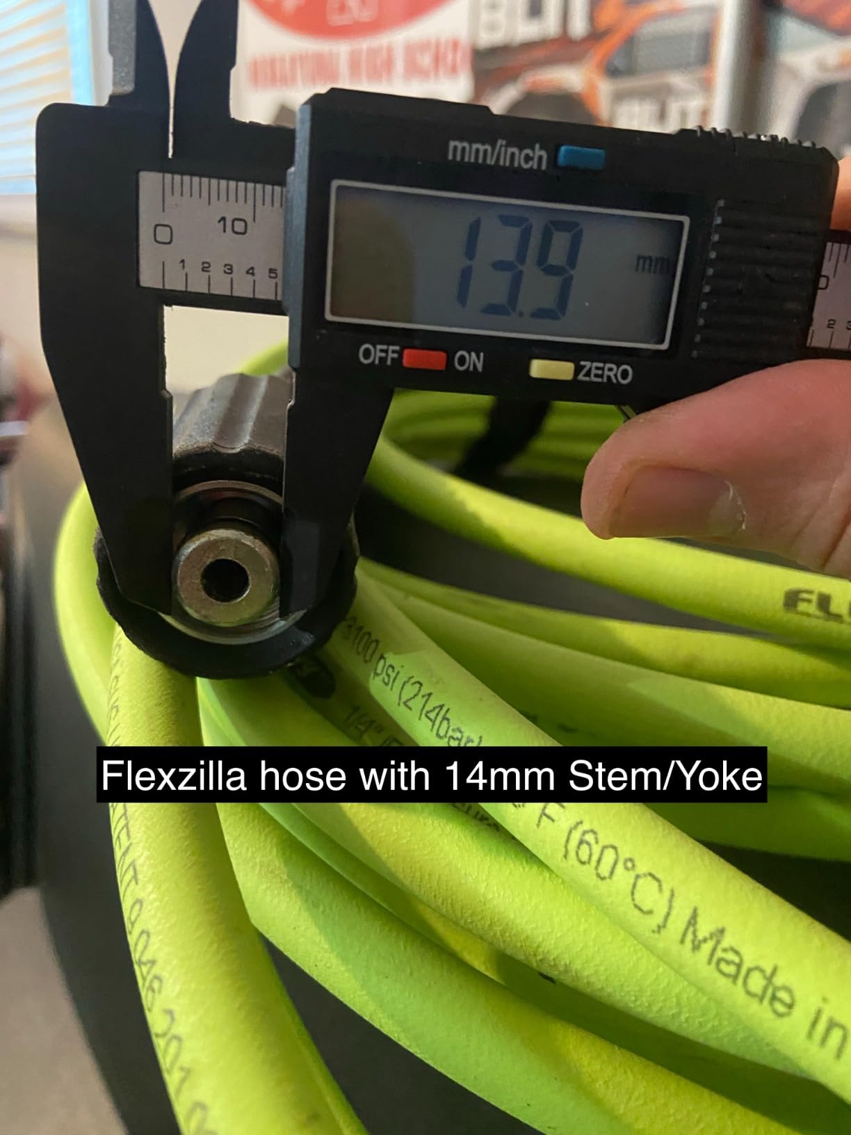 Flexzilla Pressure Washer Replacement Hose, 1/4 in. x 50 ft., 3100 PSI, M22 Fittings, No-Kink, Lightweight, ZillaGreen customer photo 2