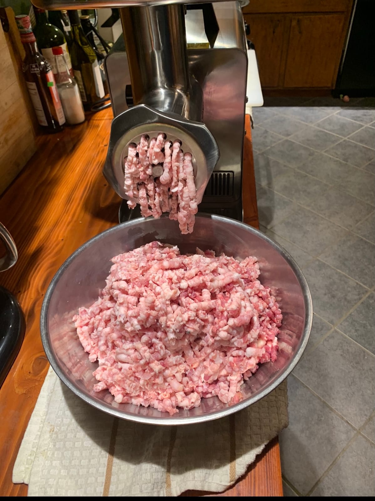 LEM Products BigBite #32 Meat Grinder, Electric Meat Grinder customer photo 1