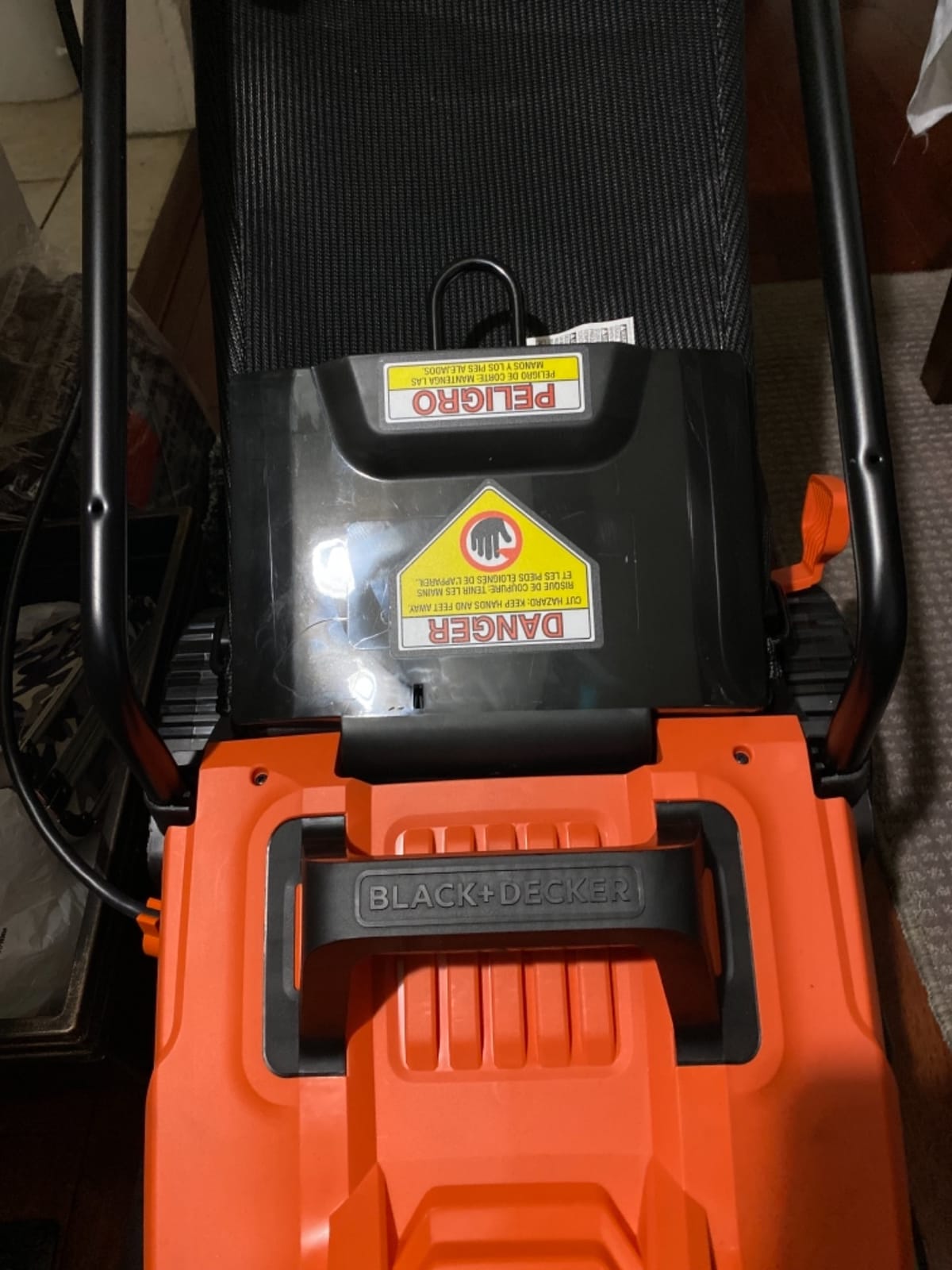 BLACK+DECKER Electric Lawn Mower with Bike Handle, 15-Inch, 10-Amp, Corded (BEMW472BH) customer photo 1