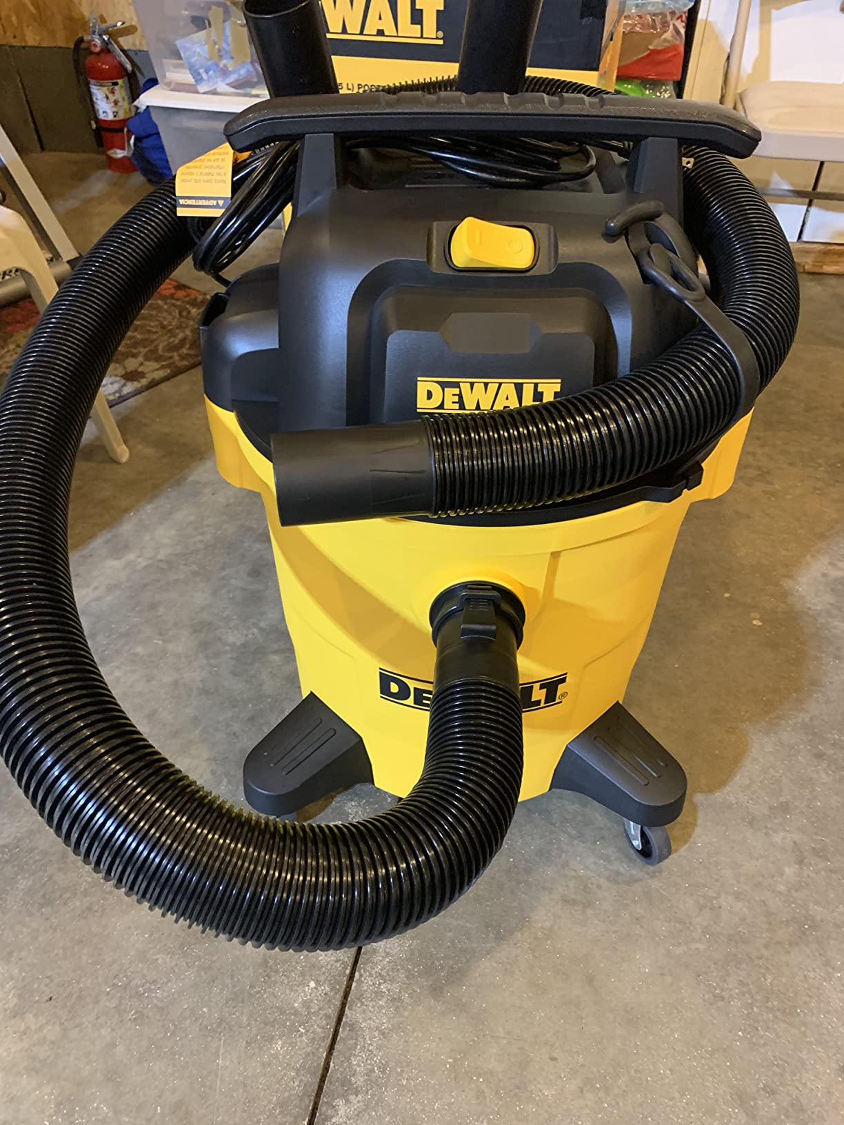 DEWALT 12 Gal. 5.5 HP Poly Wet/Dry Vacuum with Hose and Accessories DXV12P customer photo 1