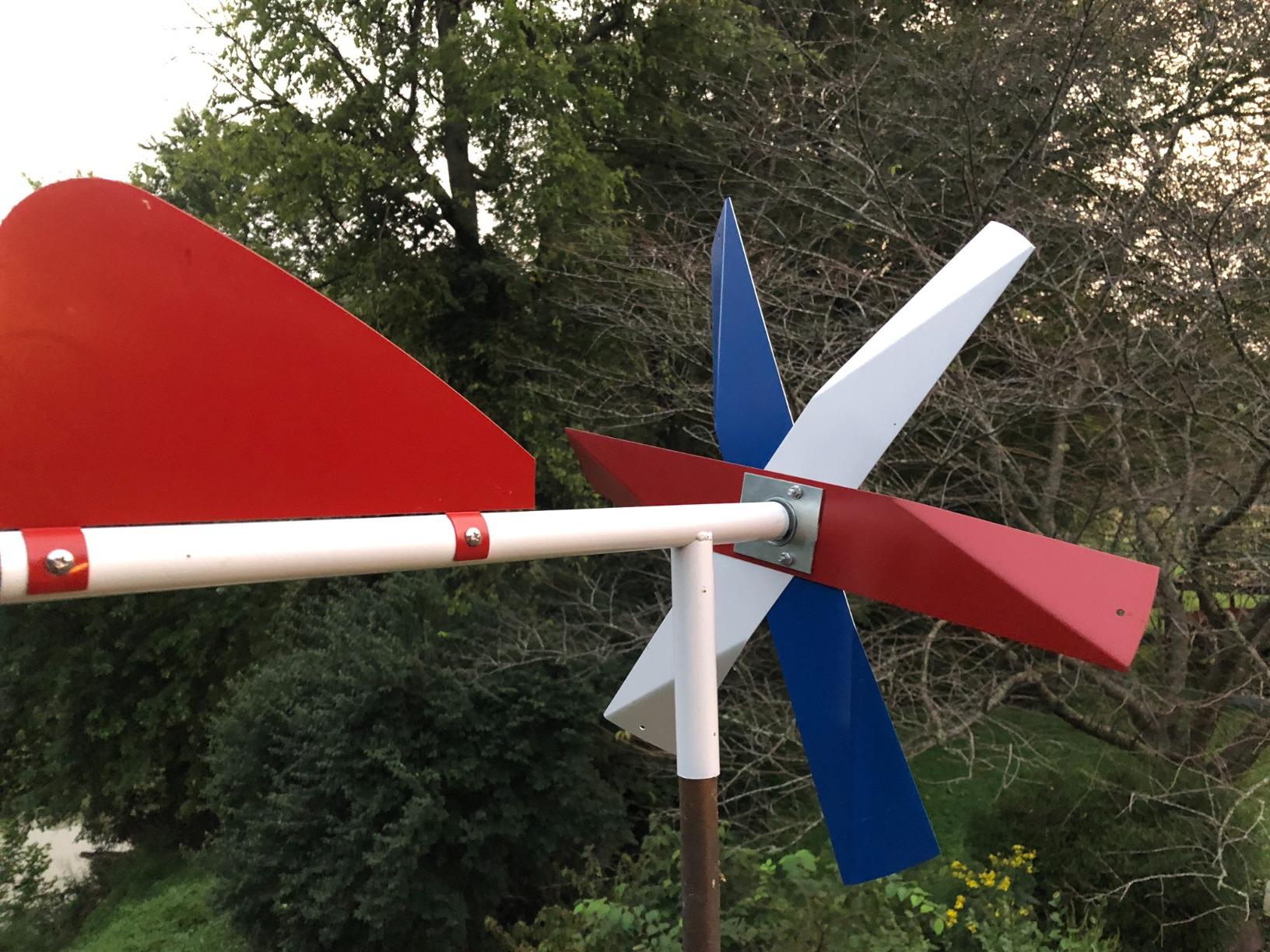 Lehman's Mole Chasing Humane Deterrent Windmill Covers 20,000 Feet Using Vibrations from Wind, Single customer photo 2