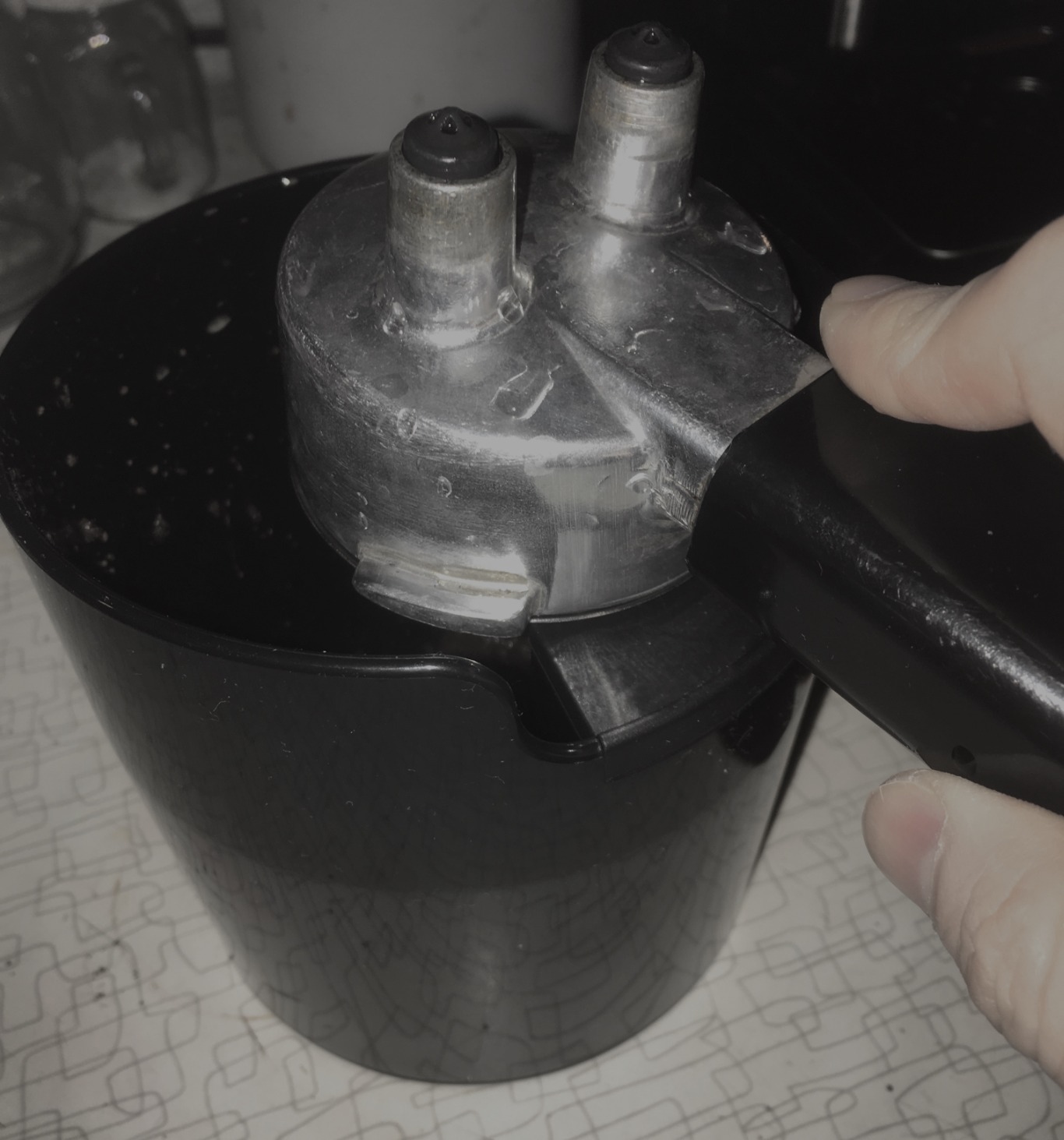 Knock Box for Coffee Grounds - Innovative Barista Accessory with Improved Handling - Coffee Knock Box for Espresso Machine, Black customer photo 2