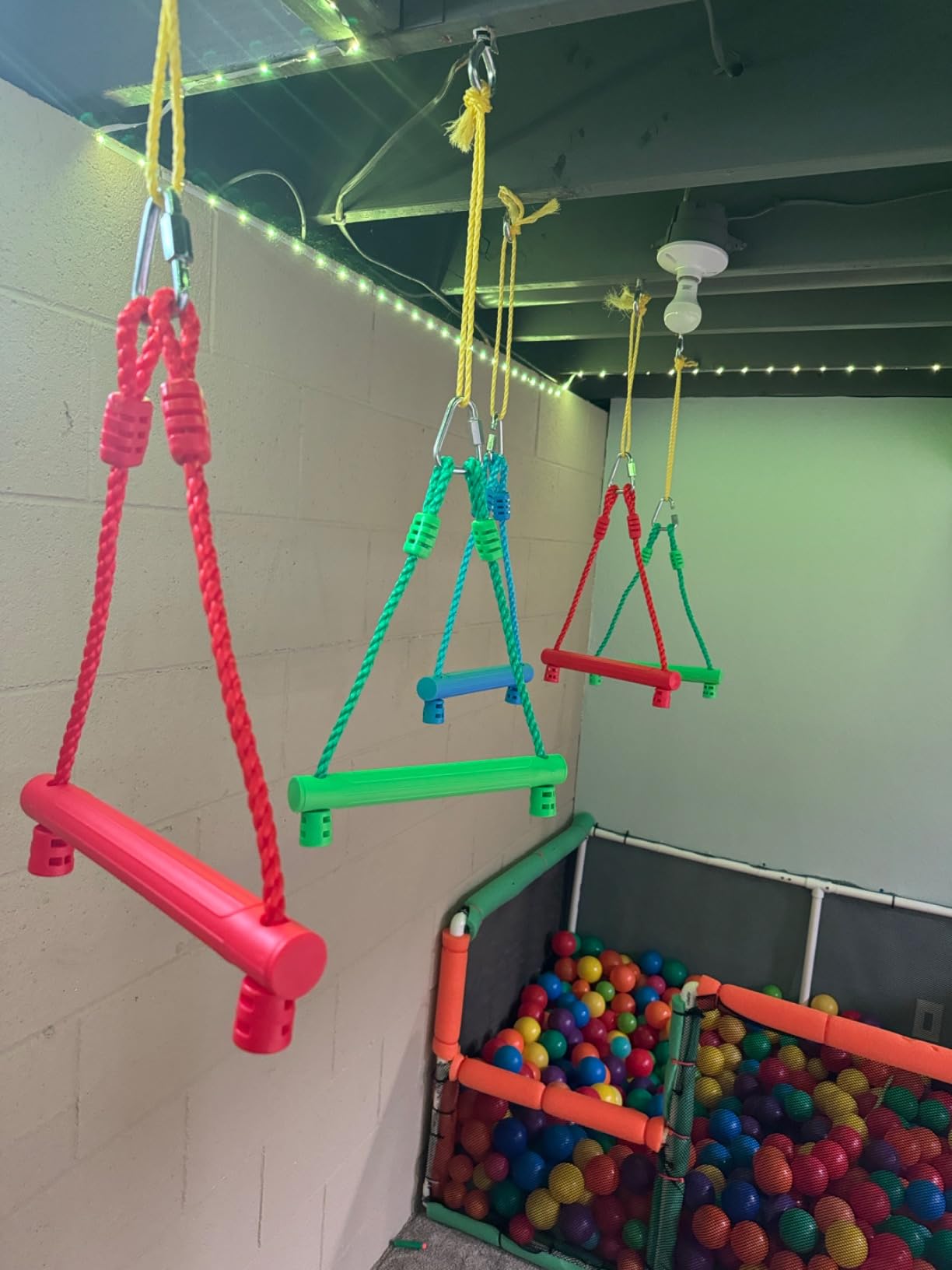 Rainbow Craft 3-Pack Ninja Monkey Bars, Trapeze Swing Bars for Kids customer photo 2