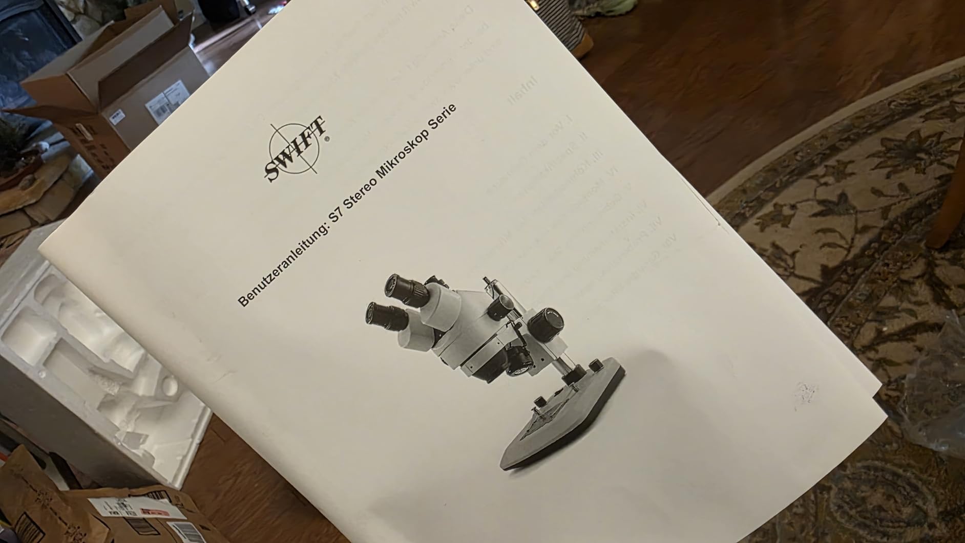 Swift S7-TGL-CA05 Trinocular Stereo Microscope, 7X-45X Zoom, WF10X Eyepieces, Gooseneck & Transmitted LED Lights, Pillar Stand, 110V customer photo 1