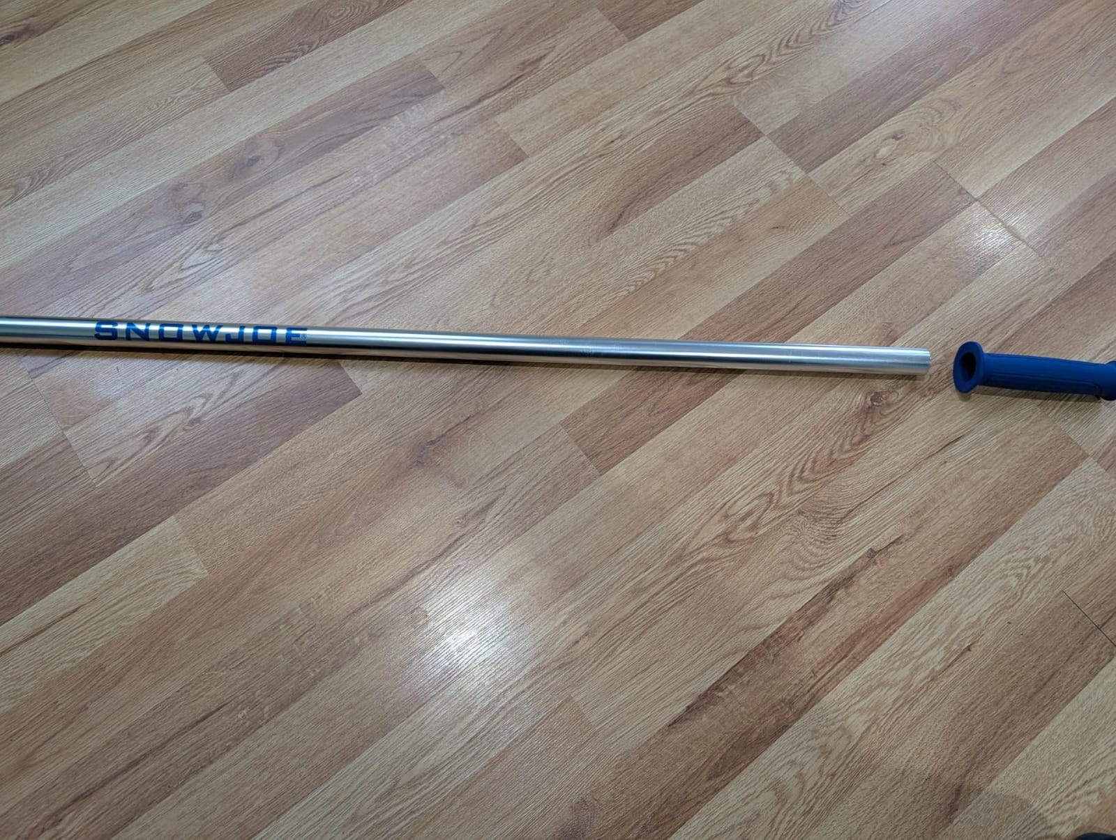 Snow Joe Roof Rake and Snow Removal Tool with 26-Foot Reach and 20-Foot Debris Slide - Ice Remover and Winter Season Accessory for Home, Building, and Garage, RJ207M customer photo 2