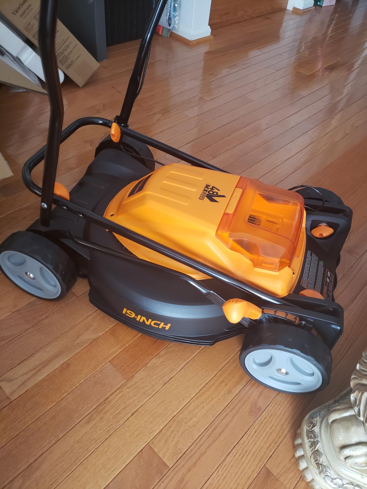 LawnMaster MEB1114K Electric Corded Lawn Mower 15-Inch 11AMP customer photo 1