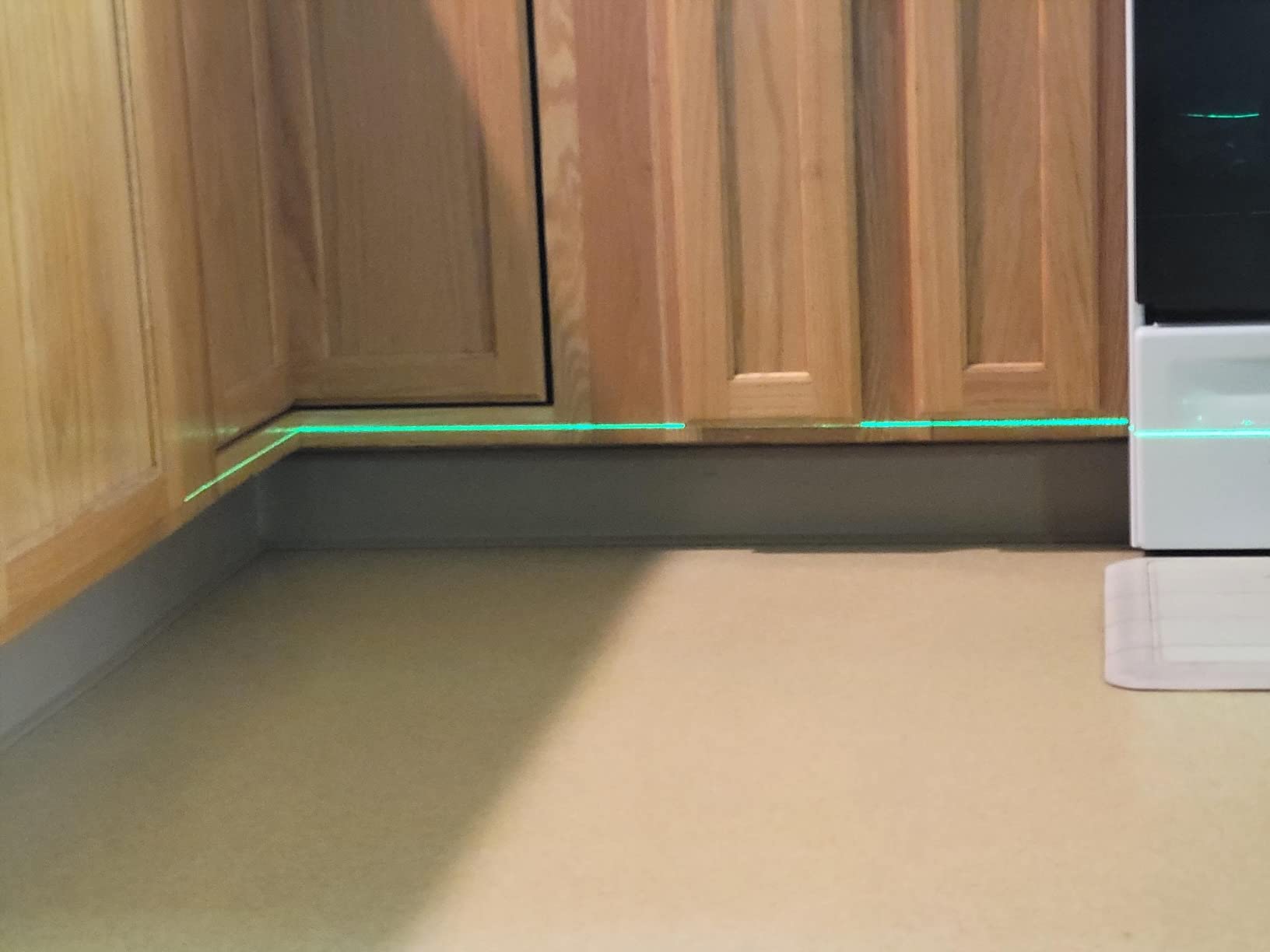 Takamine 16 Line Green Laser Level Pro,4x360 4D Cross Line for Construction customer photo 2