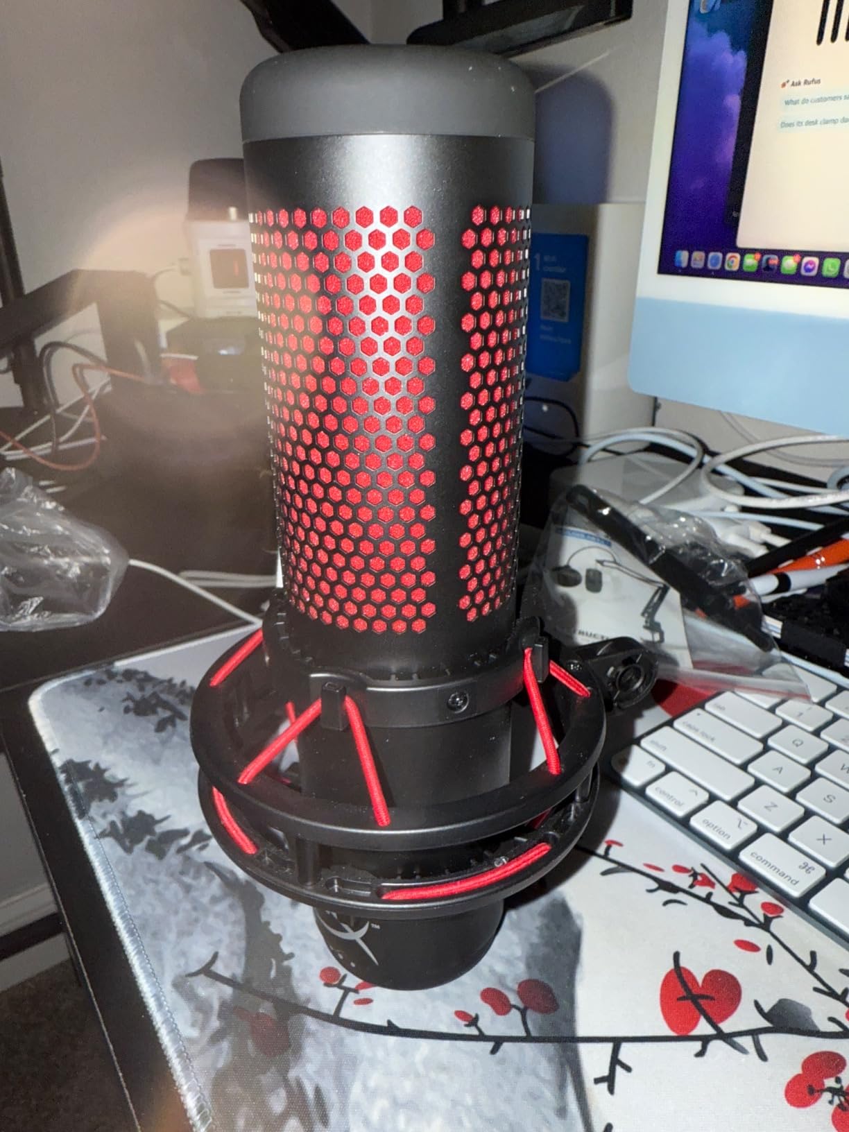 Heavy Duty Adjustable Boom Arm Microphone Stand customer photo 2