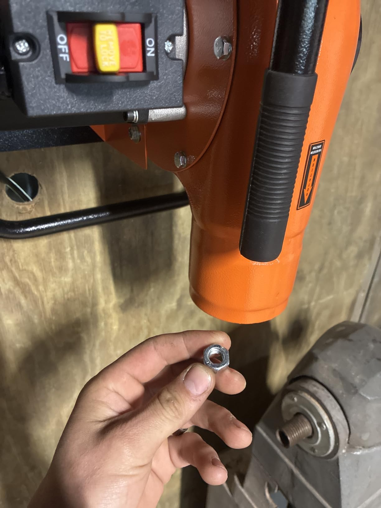 WEN Woodworking Dust Collector, 5.7-Amp Motor with 12-Gallon Bag, Mobile Base, and Optional Wall Mount (DC3401) customer photo 2