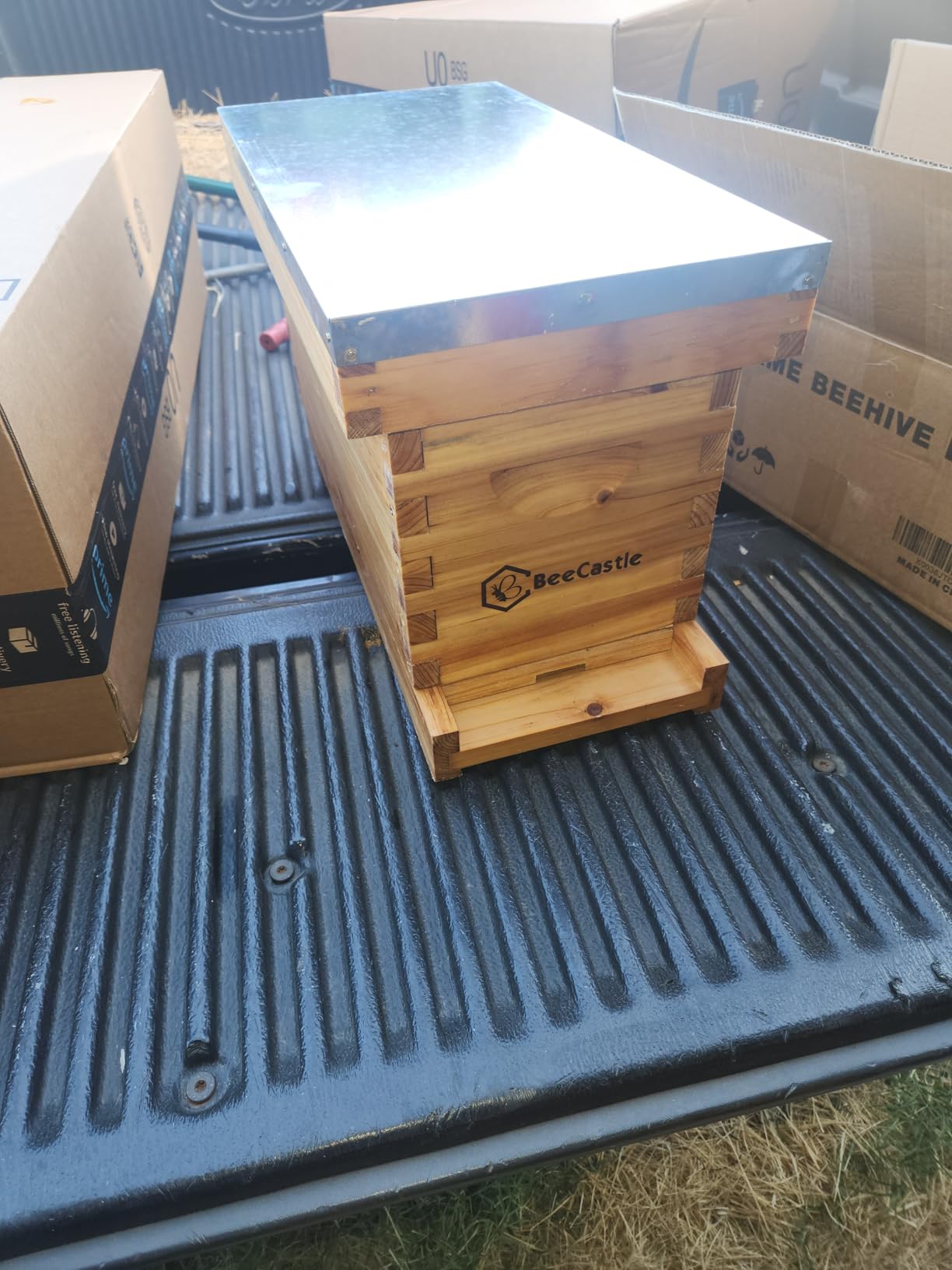 BeeCastle 5 Frame Bee Hive Nuc Box Coated with 100% Beeswax Includes Beehive Frames and Waxed Foundations customer photo 2