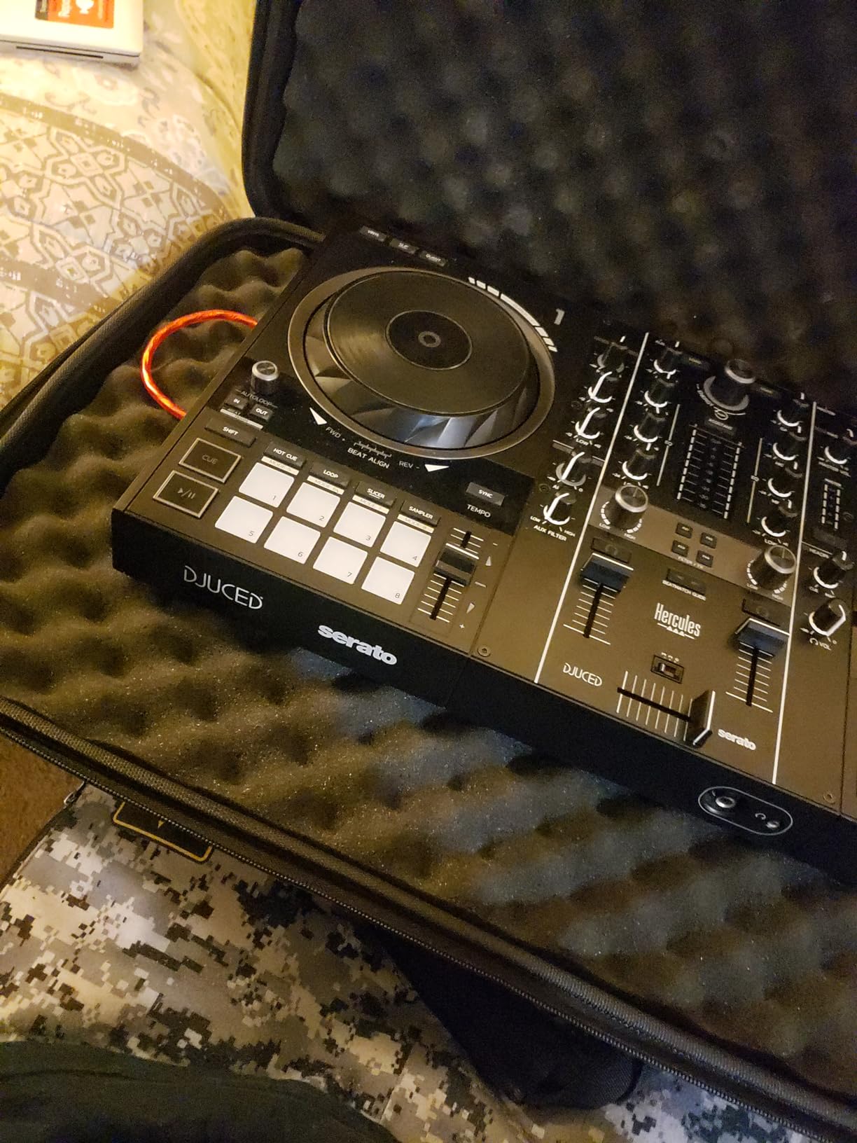 Lightweight Molded Hard Storage Case Fits for DDJ-FLX4 / DDJ-400 / DDJ-SB3 SB2 or DDJ-RB 2-Channel Controller customer photo 2