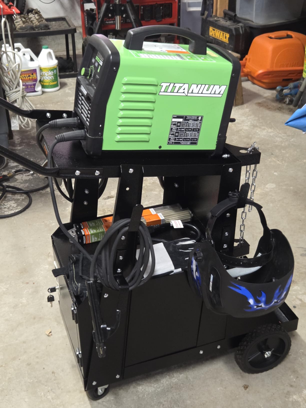 VEVOR Welding Cart, 3-Tier Welder Cart Heavy Duty 400 LBS Weight Capacity customer photo 2