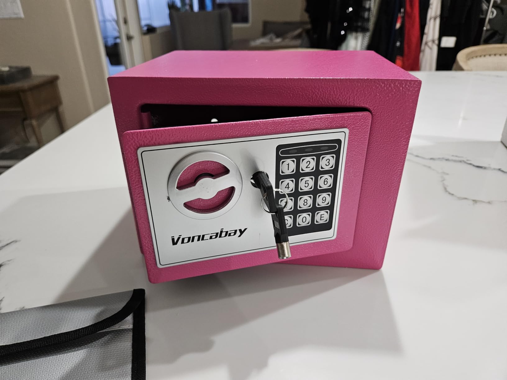 Voncabay Money Safe Box for Home with Digital Keypad, 1.5 Cu. Ft., Black customer photo 2