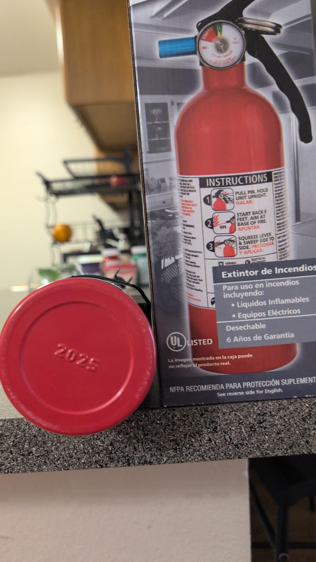 Kidde Basic 5 Fire Extinguisher for Home, 5-B:C, FA5G customer photo 1