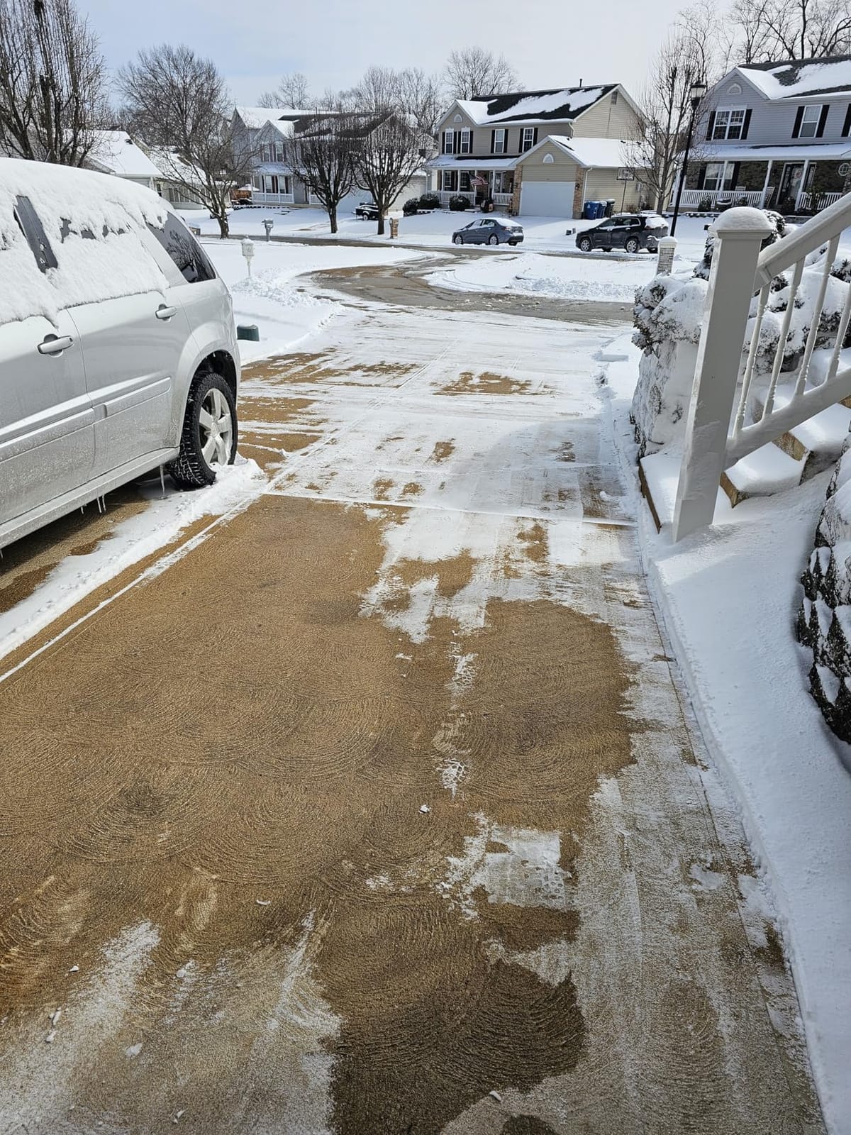 WEN 20V Max 12-Inch Cordless Snow Shovel with 5Ah Battery and Charger (20720) customer photo 1
