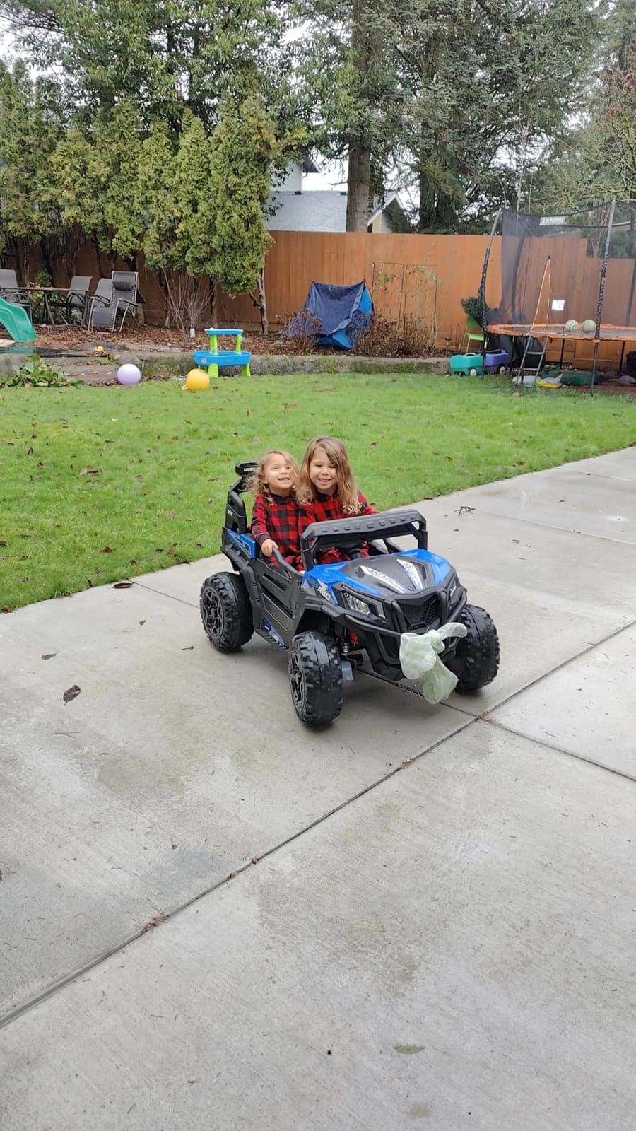 ANPABO 24V Ride On Toys for Kids w/Remote Control, 4WD/2WD Switchable, Pink customer photo 2