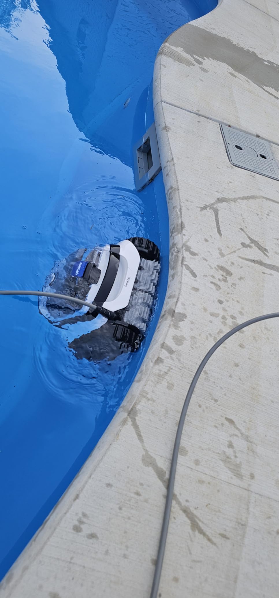 Polaris PCX 868 iQ Smart Robotic Pool Cleaner customer photo 1