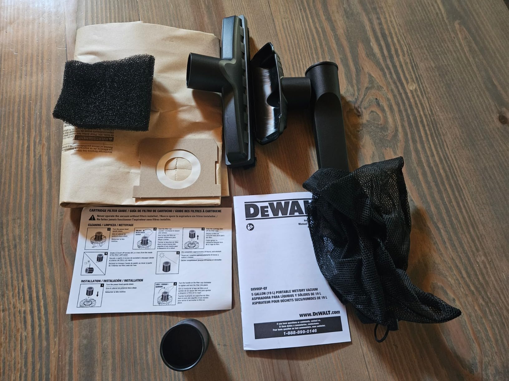 DEWALT STEALTHSONIC 5 Gallon Ultra Quiet Wet Dry Shop Vac DXV05P-QT customer photo 2
