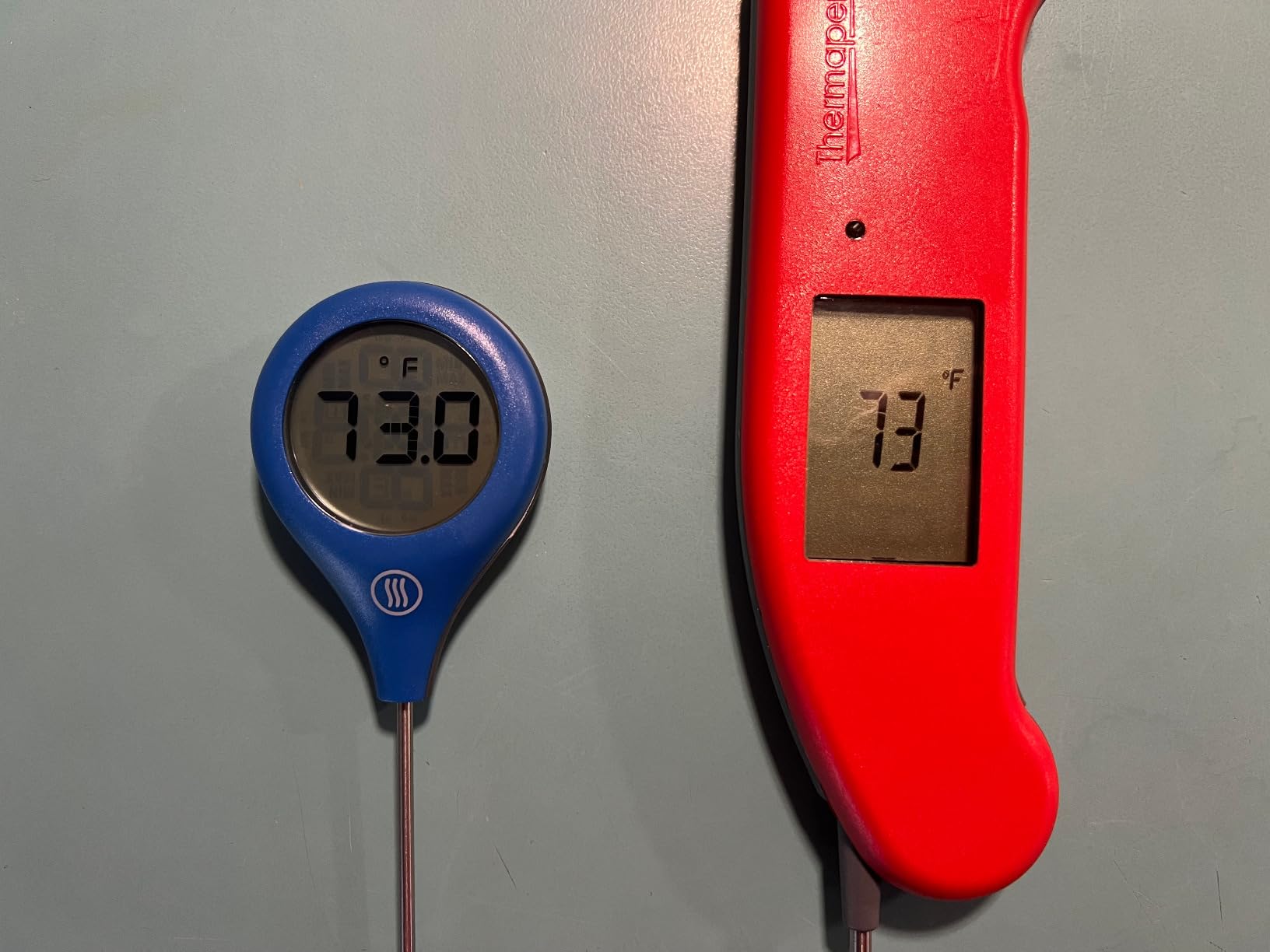ThermoWorks ThermoPop 2 — Best Value Instant Read Thermometer - Cayenne Pepper Red customer photo 2