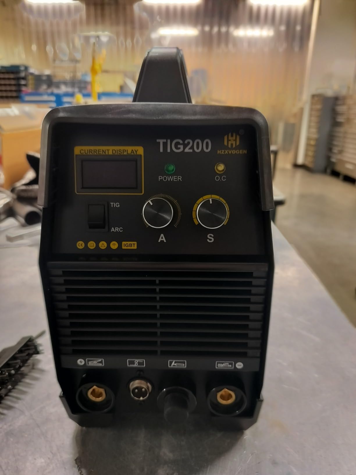 HZXVOGEN 200A TIG Welder, 110/220V HF TIG/Stick 2-in-1 Post Gas customer photo 1