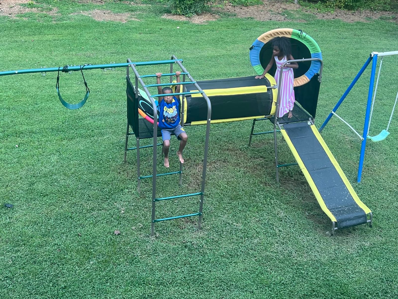 Hapfan Swing Set with Slide,Crawl Tunnel and Monkey Bars for Backyard customer photo 2