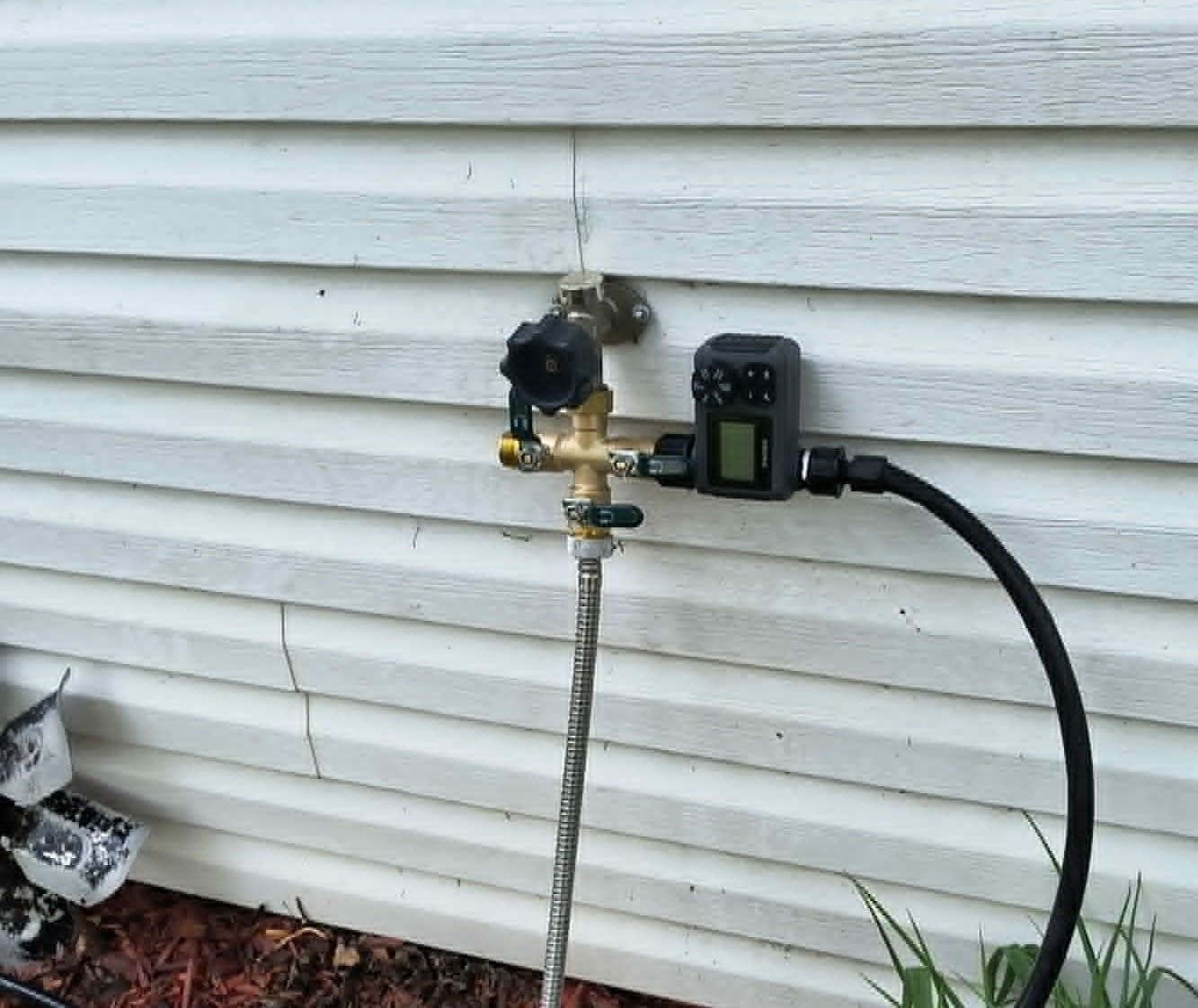 Insoma Water Timer with Brass Inlet & Outlet, 2 Independent Zones Outdoor Hose Timer for Garden Faucet with Auto/Manual/Rain Delay Mode, Sprinkler Irrigation Controller for Yard Lawn customer photo 2