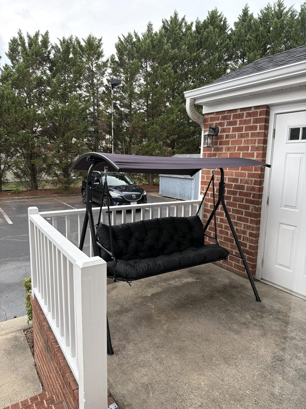 Tangkula 3 Person Porch Swing with Adjustable Canopy, 800 lbs Capacity customer photo 1