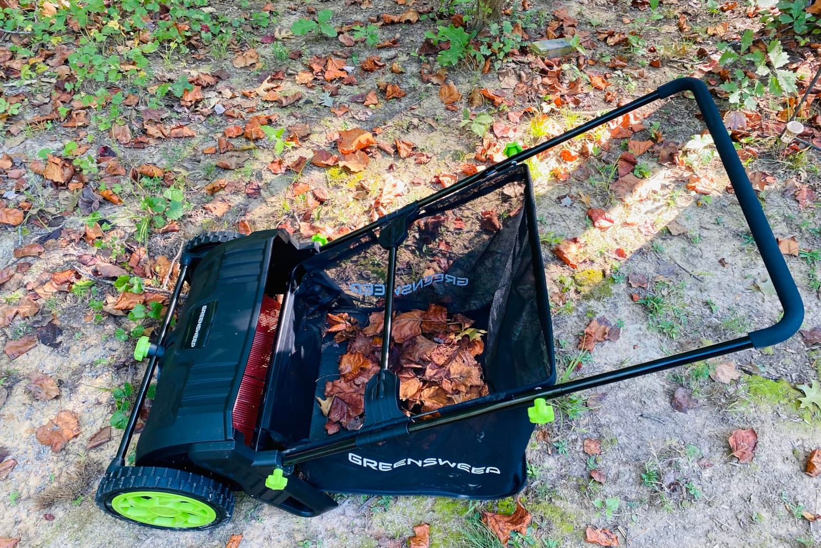 GreenSweep Pickup Pro V26 Black Edition with AntiLock Drive – Manual Push Lawn Sweeper for Leaves, Grass Clippings & Garden Debris – Large Capacity Collection Hopper customer photo 2