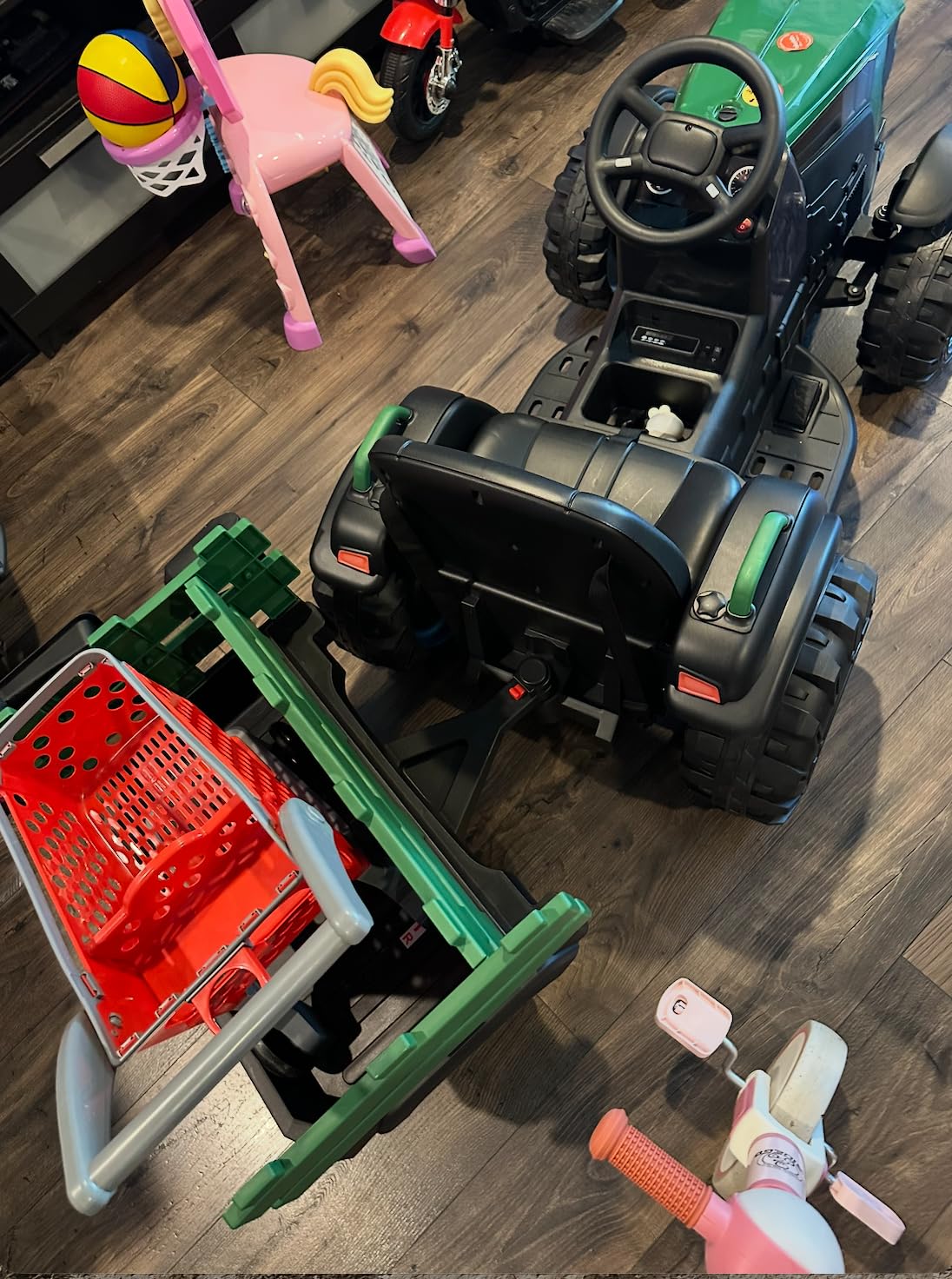 ELEMARA 24V 9AH Ride on Tractor with Detachable Trailer, 400W Motors Electric Tractor Toy for Big Kids, All-Terrain Capability, Safety Design with 3-Point Seat Belt for Ages 3+,Dark Green customer photo 1